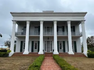 Sturdivant Hall Museum