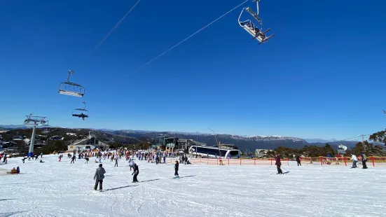 布勒山滑雪場