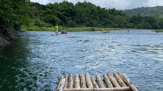 Portland Experience-Rio Grande Rafting Jamaica