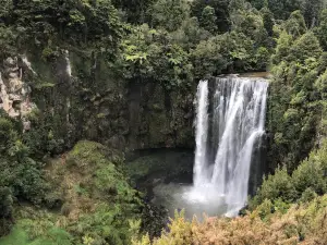 Omaru Falls