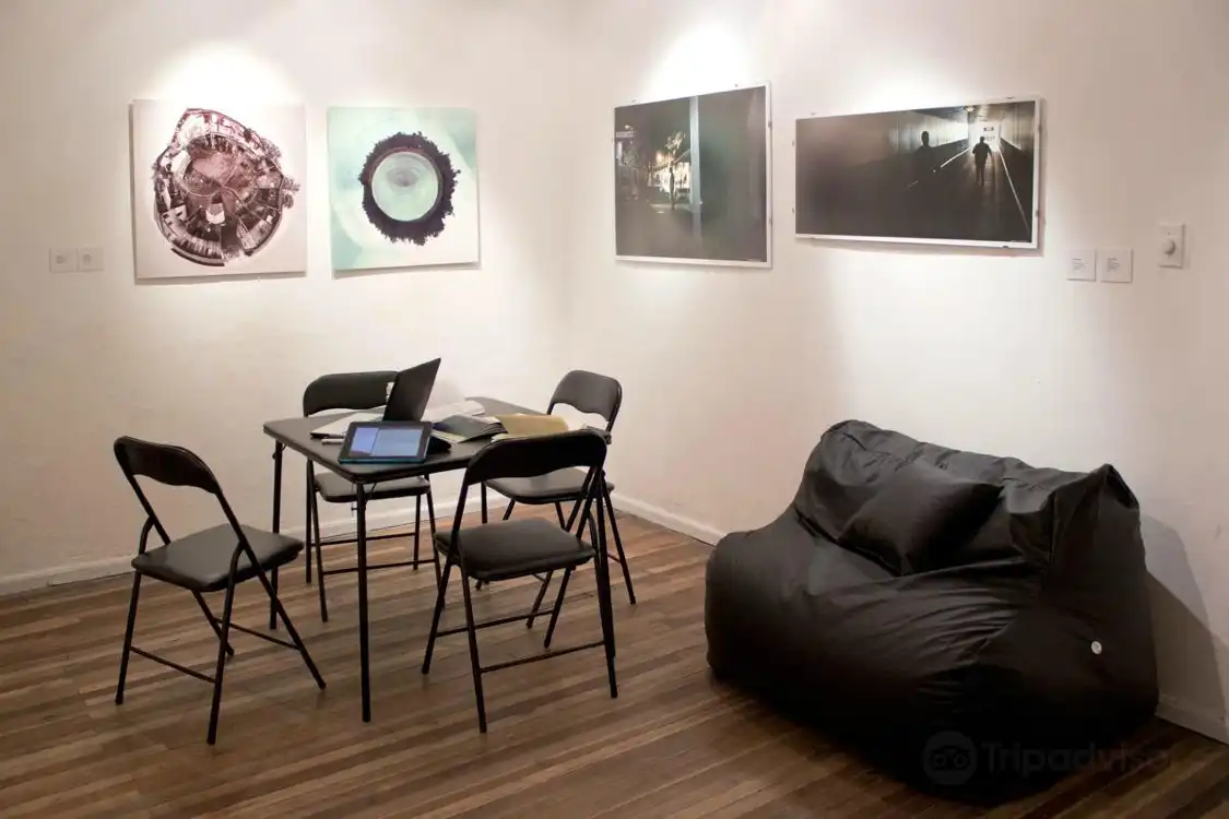 No Lugar, Plataforma de Arte Contemporaneo附近的飯店