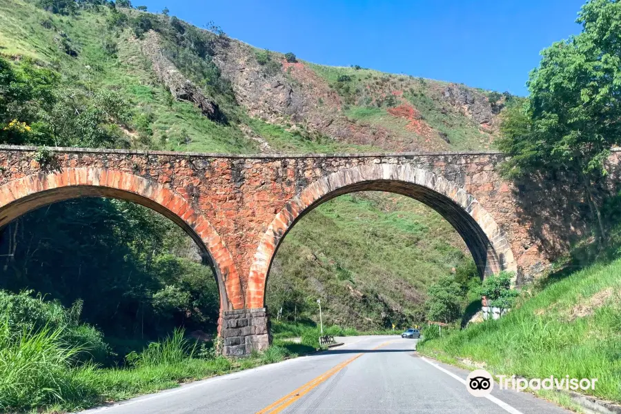 Ponte dos Arcos