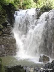 Cascadas de Latas