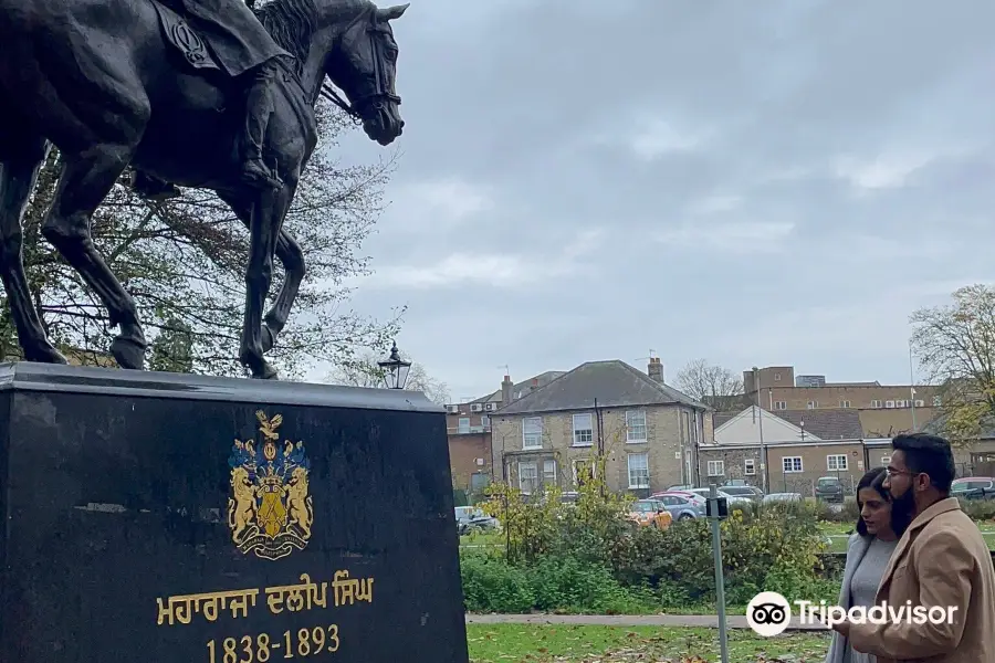 Maharaja Duleep Singh Memorial Statue