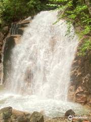 Otaki - Metaki waterfalls