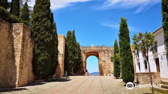 Arco de Los Gigantes