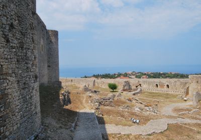 Chlemoutsi Castle