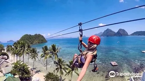 2_Las Cabanas Beach Zipline