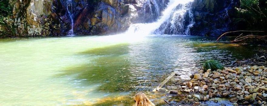 Cascata Trisamya