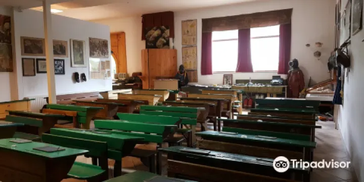 Museum of Bread, School and Curiosities （Muzeum Chleba, Szkoly i Ciekawostek）