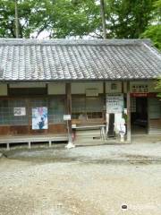 Hashidate Limestone Cave