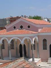 Agios Konstantinos Kilisesi