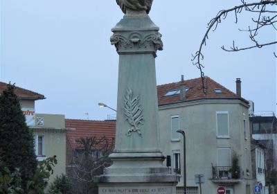 Monument a Jacques Louis Daguerre