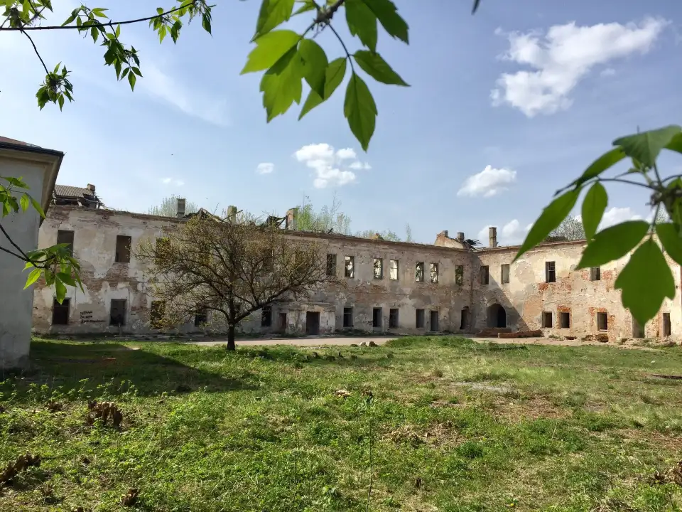 1_Klevan Castle
