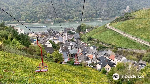 Niederwald-Seilbahn Assmannshausen - lower station (Chair Lift Car)
