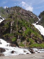 Låtefossen Waterfall