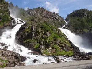Låtefossen Waterfall