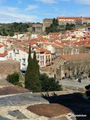 Tumba de Antonio Machado en el cementerio de Collioure