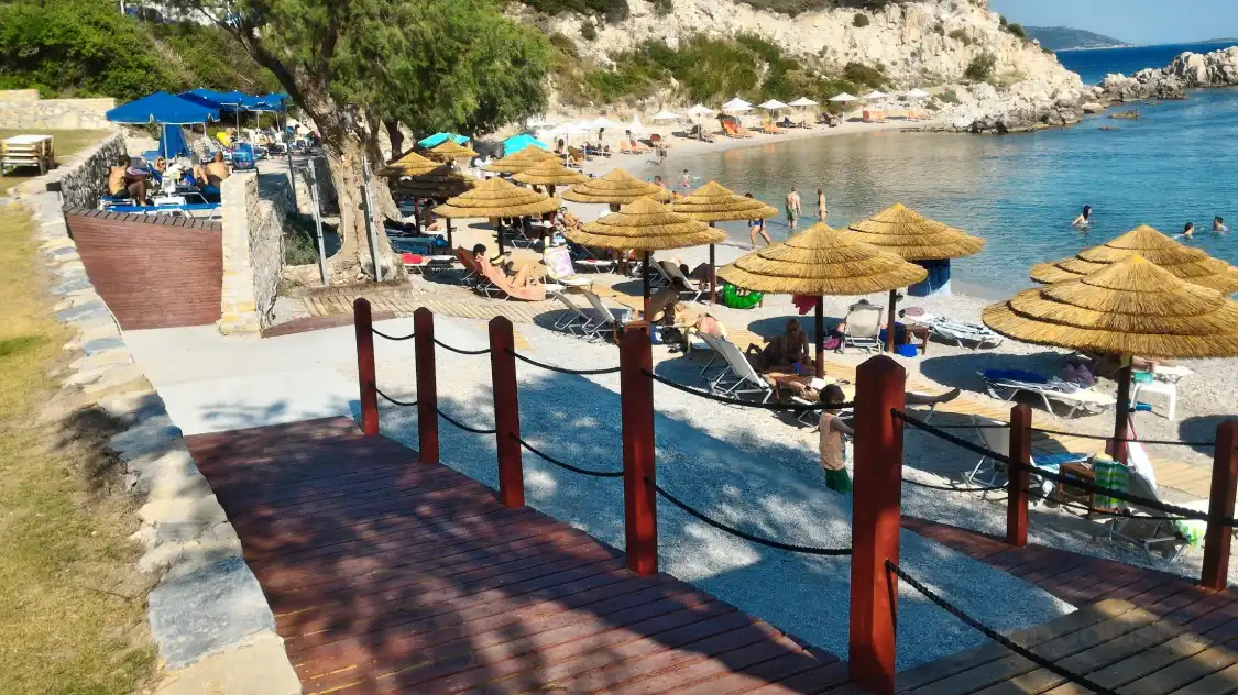 Hotels near Glicorisa Beach