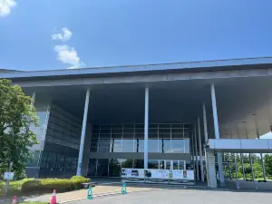 伝国の杜（米沢市上杉博物館・置賜文化ホール）