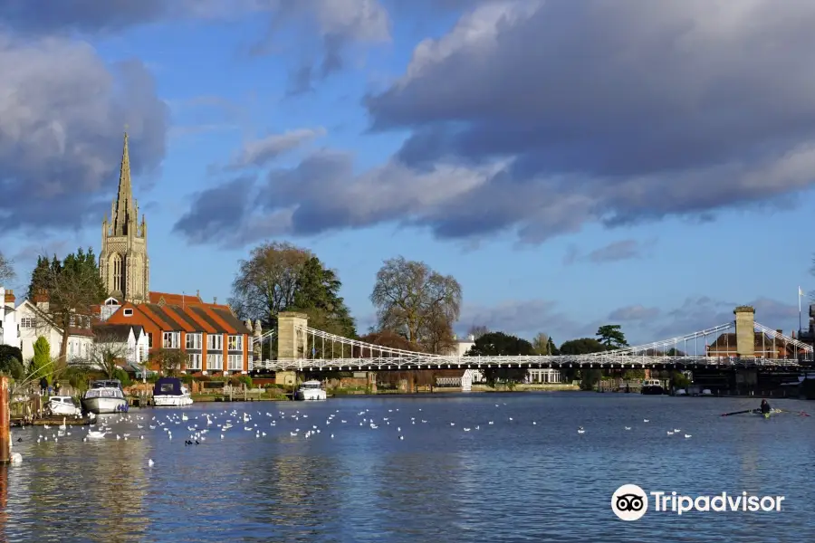 Marlow Suspension Bridge