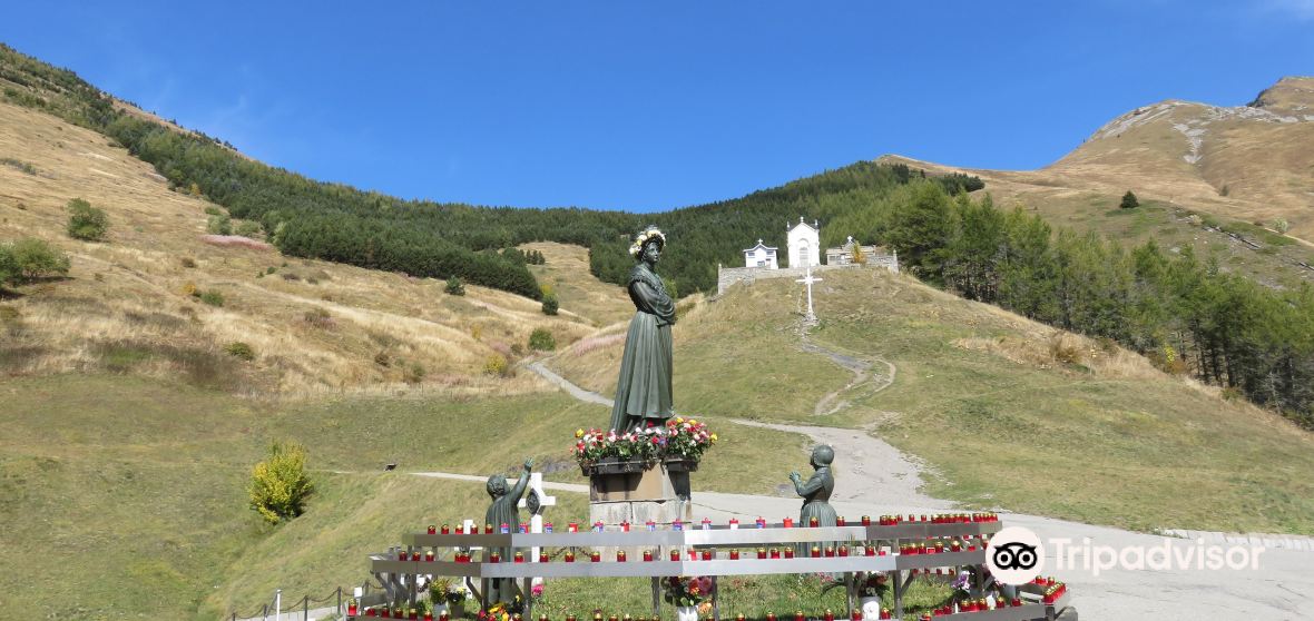 La SaletteFallavaux Travel Guide 2023 Things to Do, What To Eat