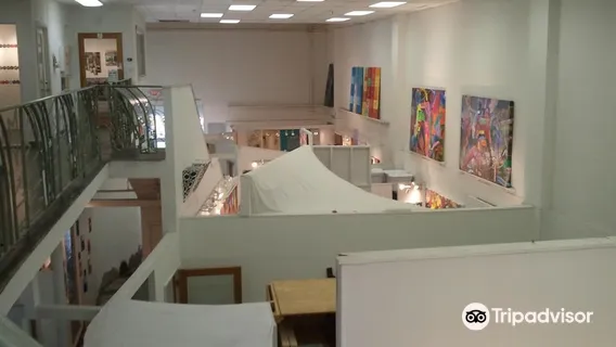 Art Center -  Richard Shack Gallery