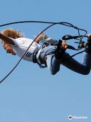 Rope Jumping from Arochny Bridge