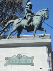 Statue of Yamauchi Kazutoyo