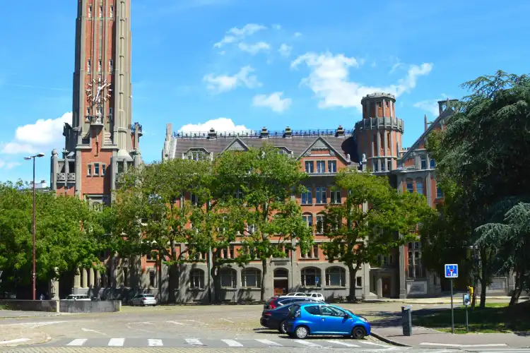 Hotels near Hôtel de Ville
