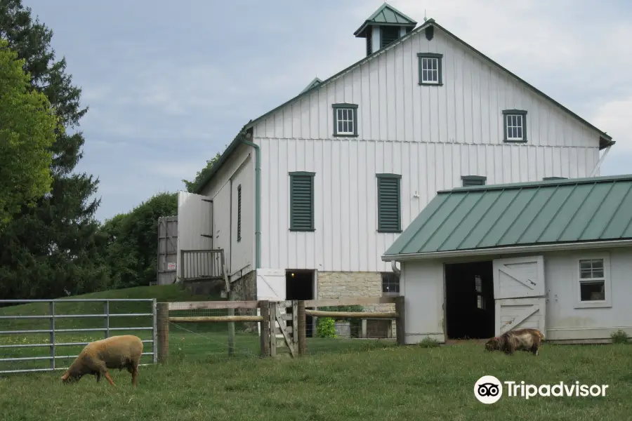 Aullwood Audubon Center and Farm