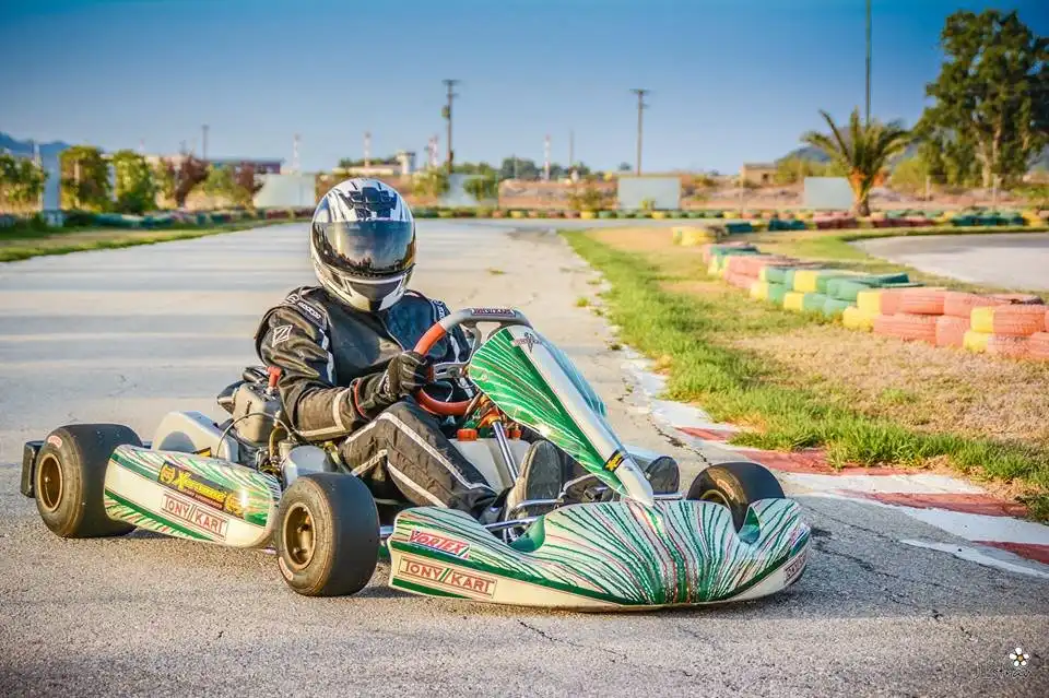 Отели рядом с достопримечательностью «Formula Zante Go Kart»