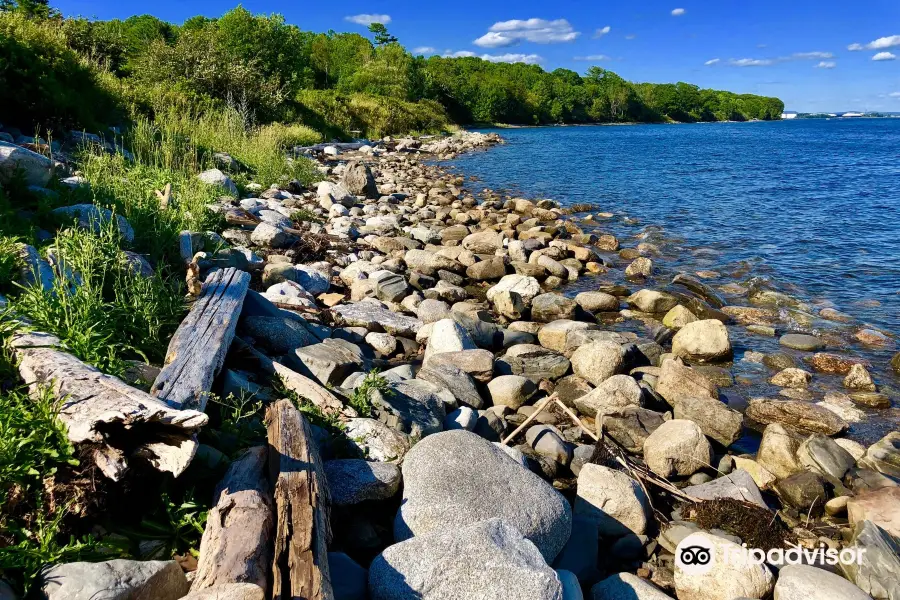 Moose Point State Park