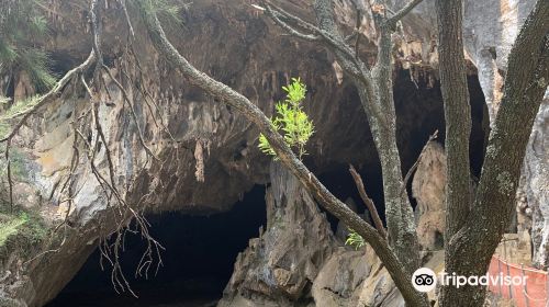 Abercrombie Caves