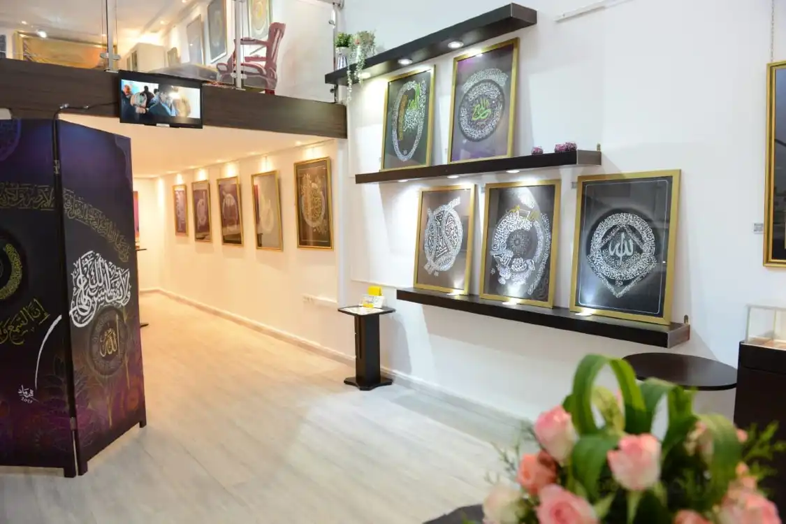 Hotels near Galerie d’Art