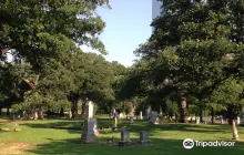 Pioneer Park Cemetery