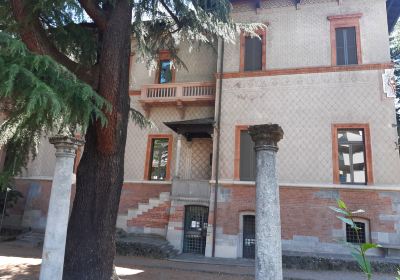 Sondrio Library "Rajna"