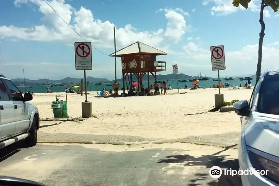 Praia Ponta Das Canas