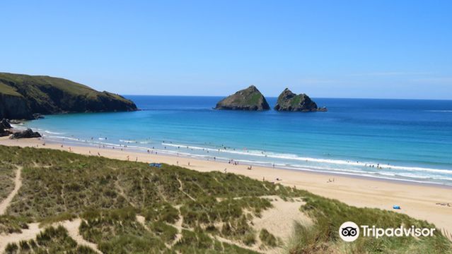 Holywell Bay