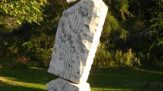 Galerie & Jardin de sculptures sur pierre Marc Côté