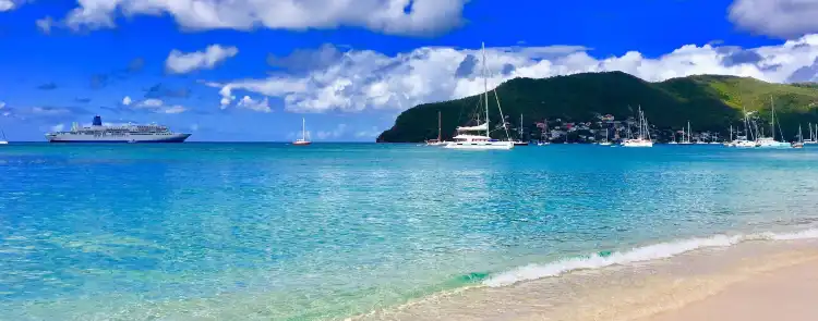 Hotels near Princess Margaret Beach
