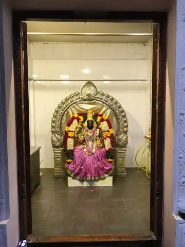 Hotels near Sree Ramar Temple