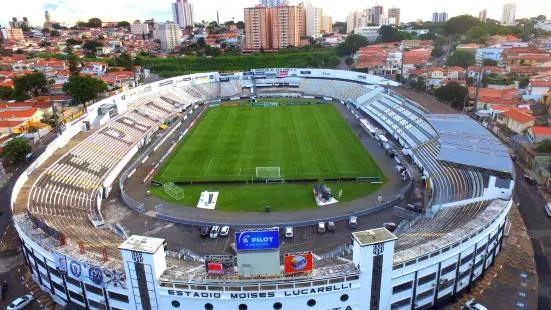 Moises Lucarelli stadium