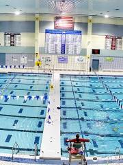 Holland Aquatic Center