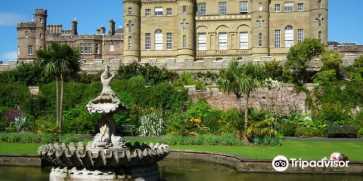 卡爾津城堡及鄉村公園