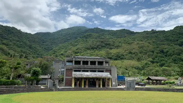 鄰近海端鄉布農族文化館的酒店