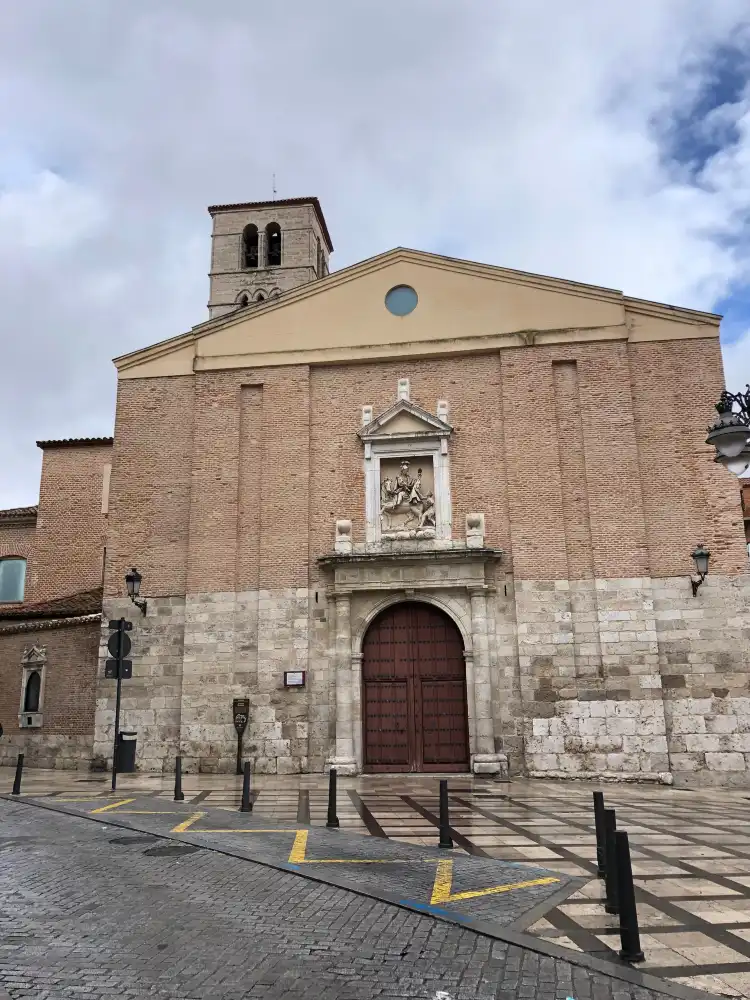Hotels near Parroquia San Martin y San Benito El Viejo