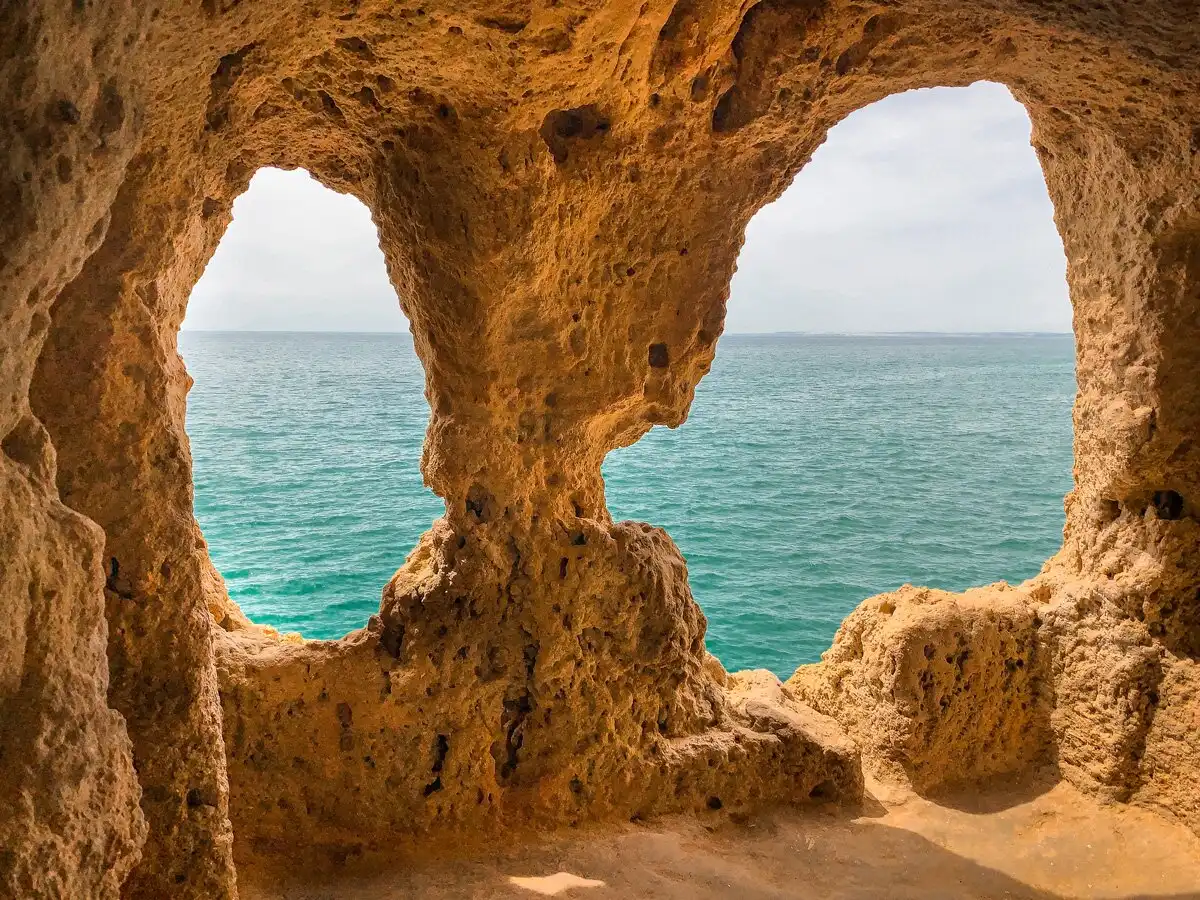 Hotels near Algar Seco