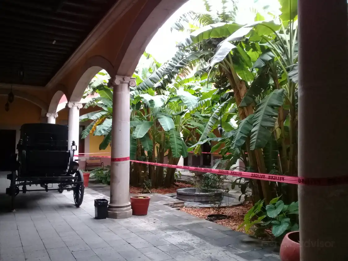 Hotels near Museo de la Lealtad Republicana