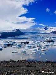 Fjallsarlon Iceberg Lagoon